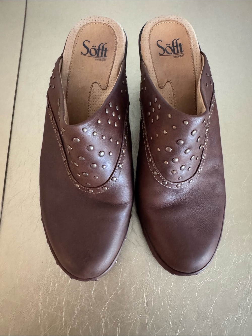 Söfft Langston Brown Studded Leather Clog Mules - 8 Wide (8W)